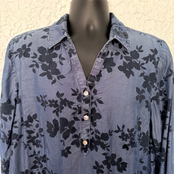 J. Jill Denim Tencel Floral Top Large - Picture 3 of 7
